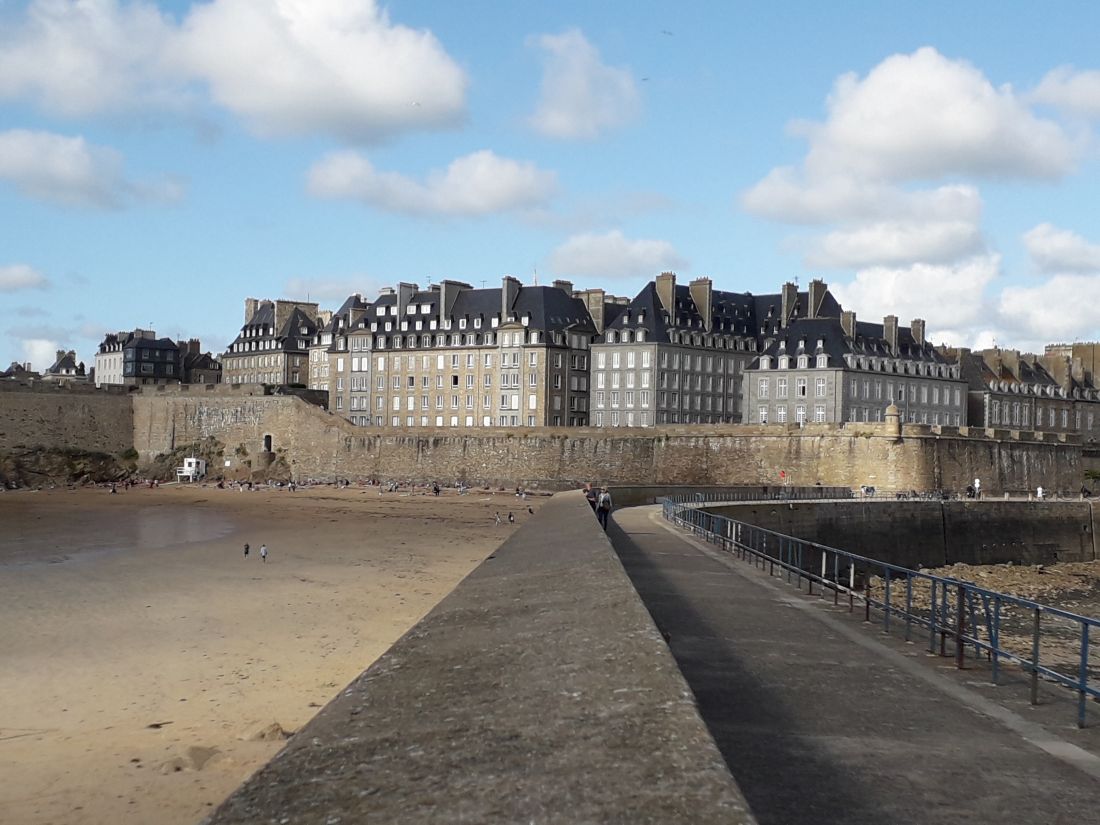 Saint-Malo intra-muros balades sur les remparts